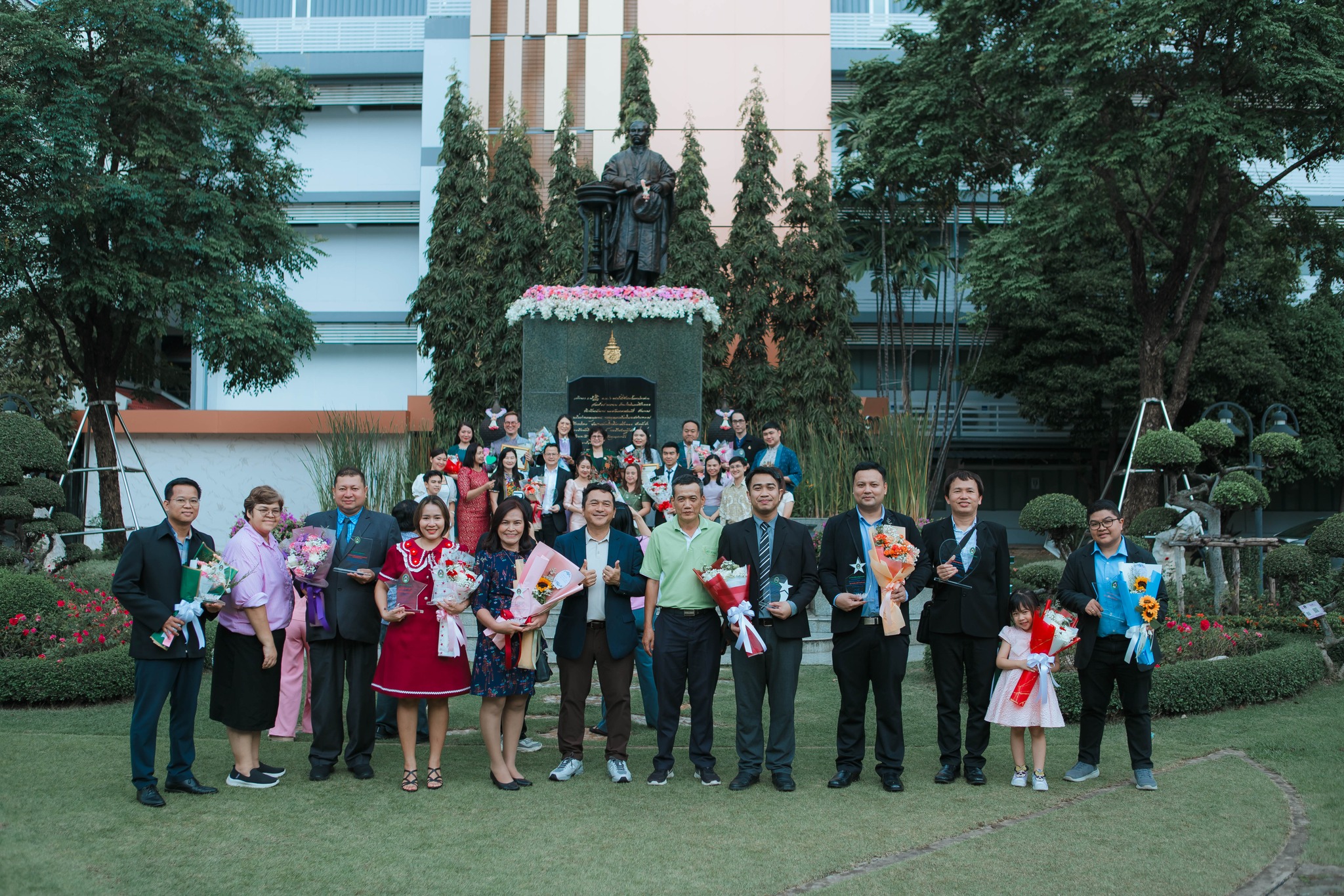 พิธีมอบโล่และเกียรติบัตรดีเด่น 133 ปี มหาวิทยาลัยราชภัฏพระนคร