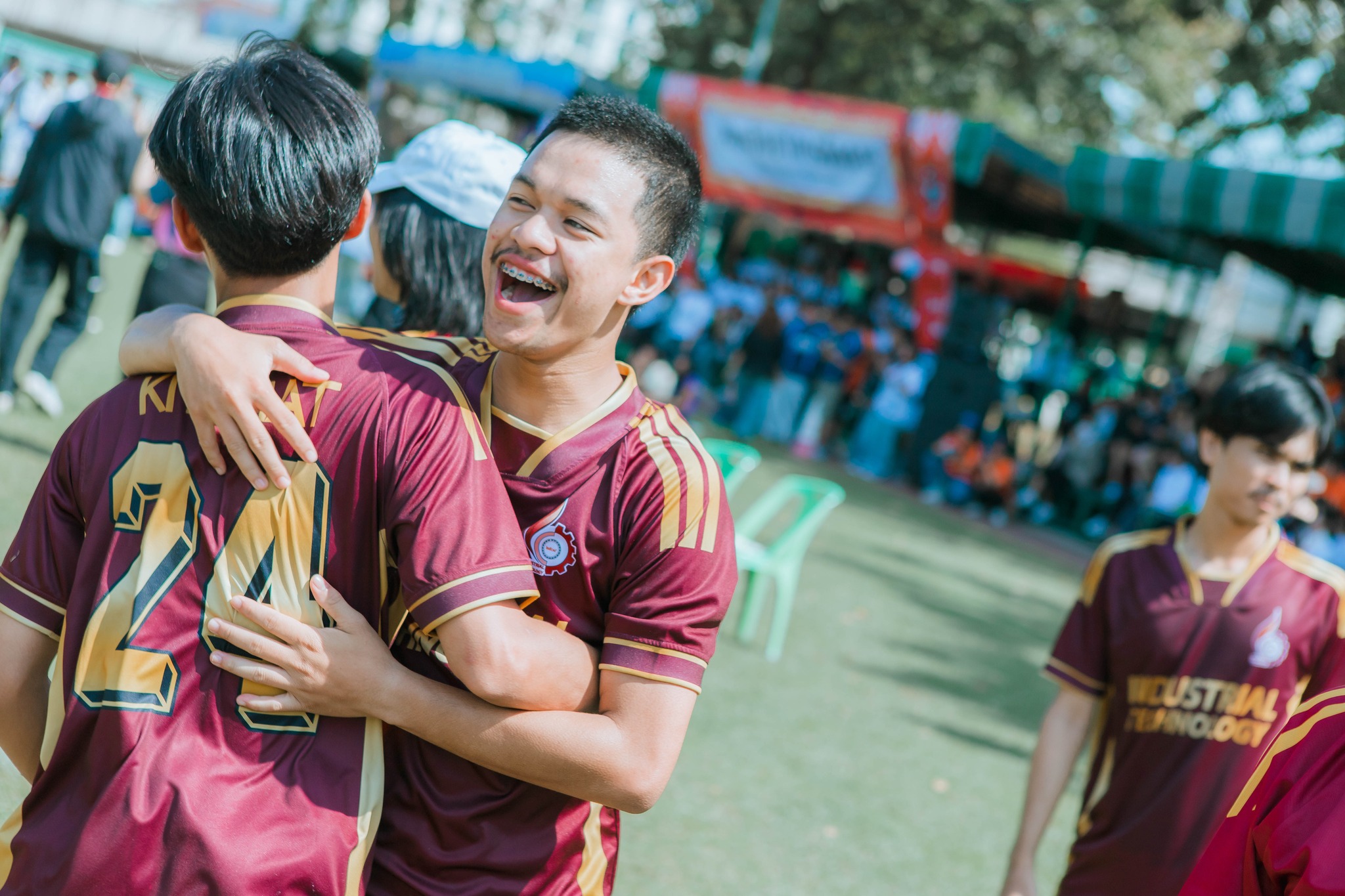 ภาพกีฬากาสะลองเกมส์ ครั้งที่ 23 ชิงบอลชนะเลิศ อุต-การจัดการ